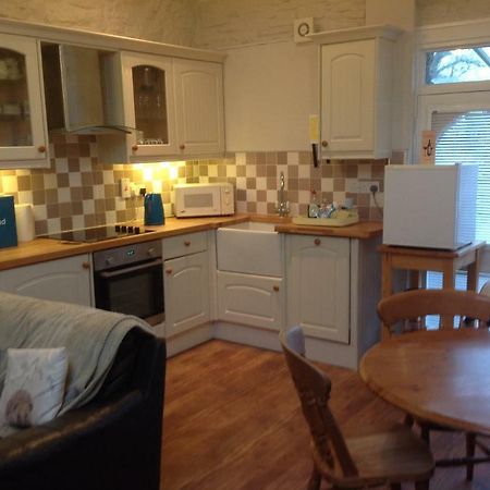 Cwmtwrch Cottage Carmarthen Esterno foto