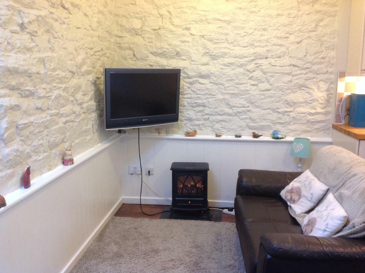 Cwmtwrch Cottage Carmarthen Esterno foto