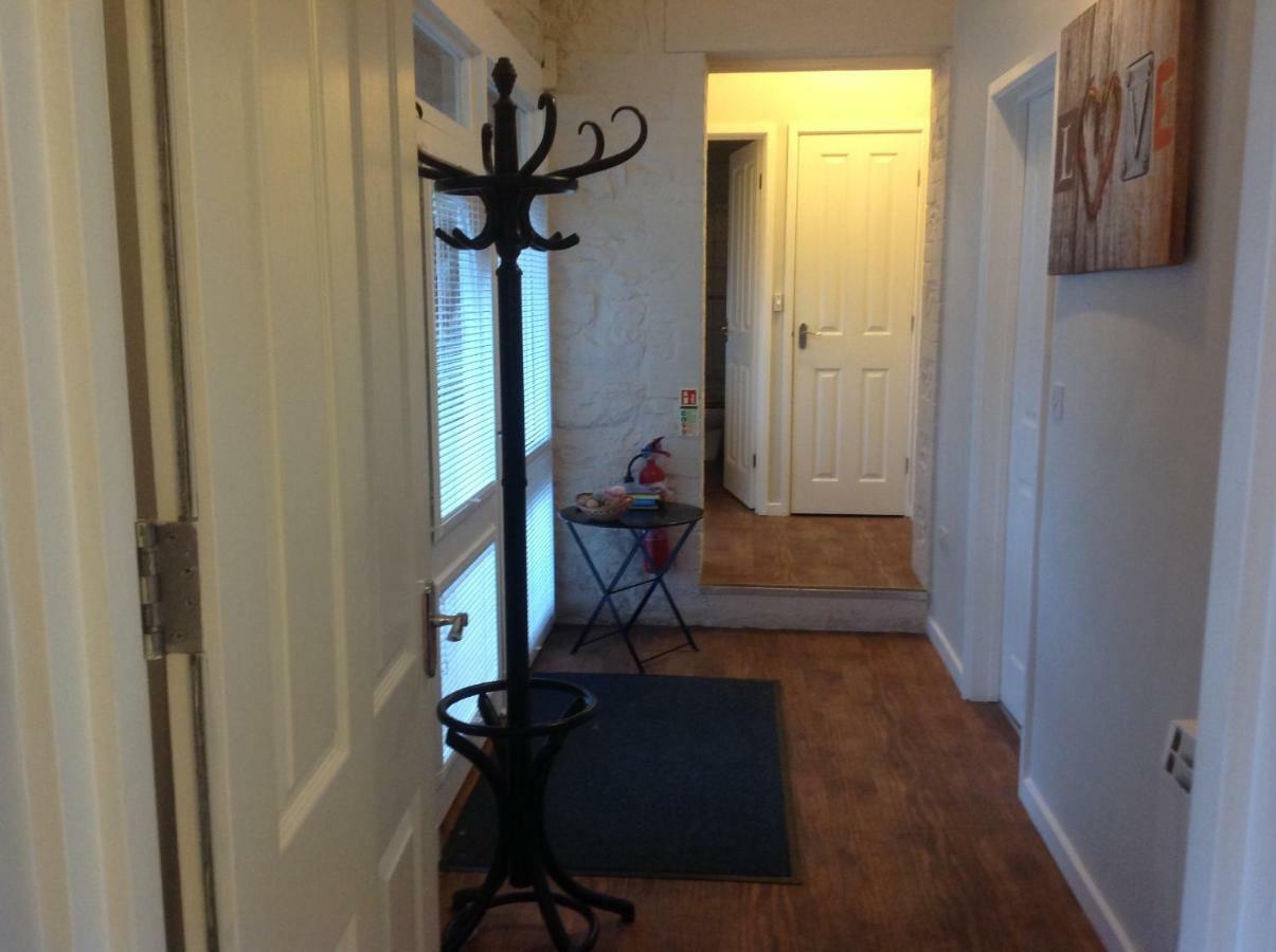 Cwmtwrch Cottage Carmarthen Esterno foto